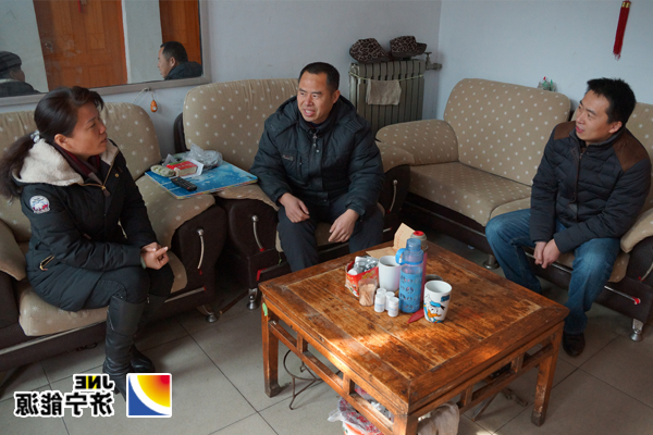 义桥煤矿开展贫困救助活动