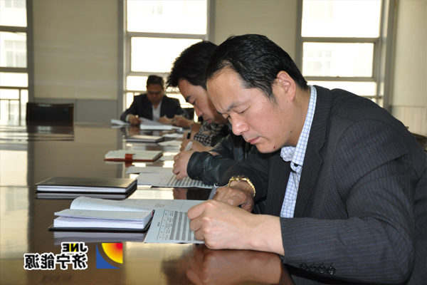 花园煤矿开展专业技术人员竞聘工作