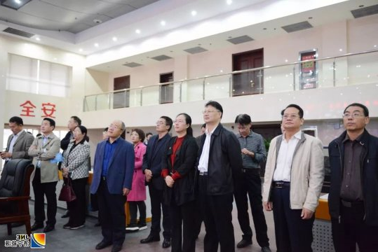 市委党校第二期县处级领导干部进修班学员到安居煤矿调研