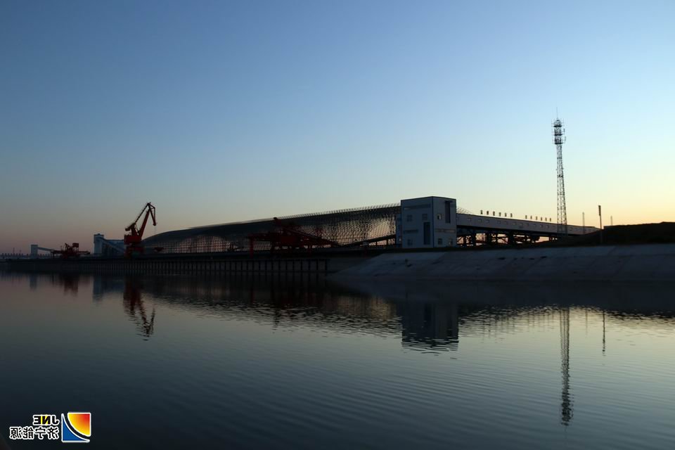 2020年2月17日傍晚，山东京杭多式联运物流项目（王传钧 摄）.JPG