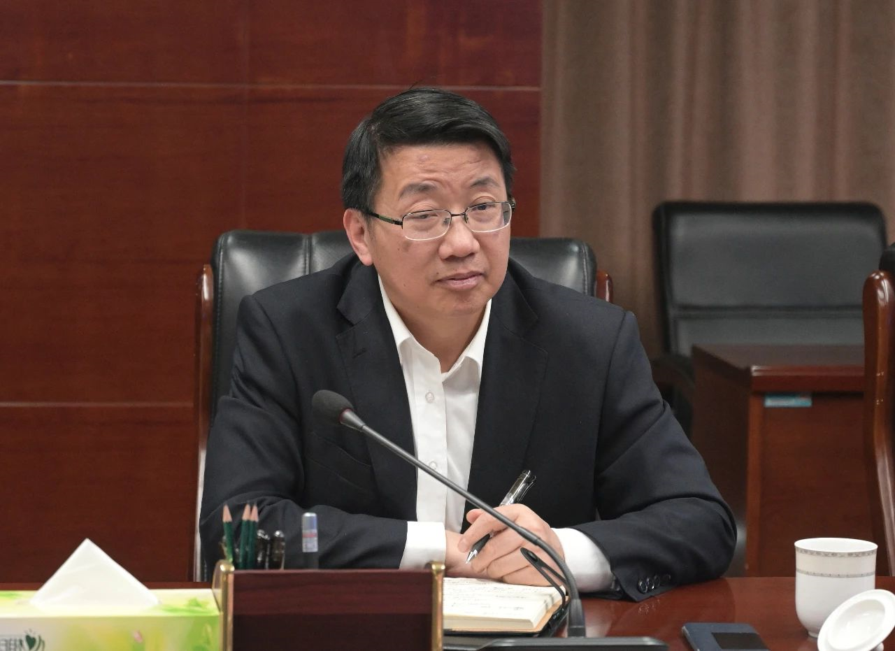 1604470426907040.jpg 集团公司与郑煤机集团开展业务合作洽谈2.jpg