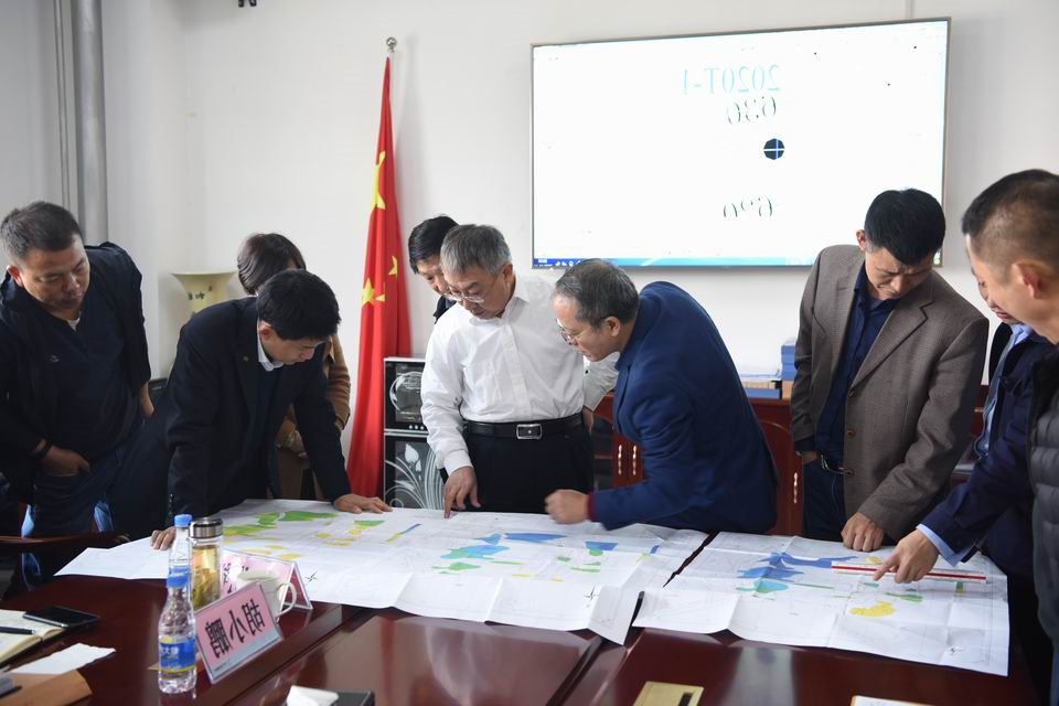 2020年11月11日，张学生参加金桥煤矿水文地质研讨专题会议（孙欢 摄） (3).jpg