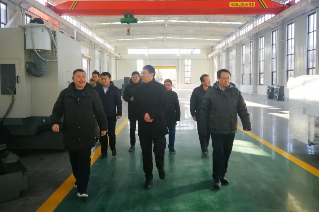 1609569084667163.jpg 张广宇到信发液压项目建设现场检查指导工作2.jpg