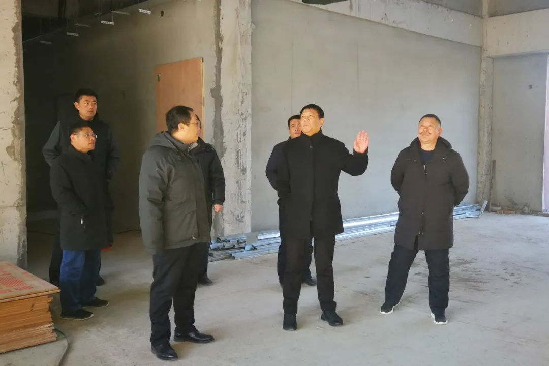 1609569101402976.jpg 张广宇到信发液压项目建设现场检查指导工作3.jpg