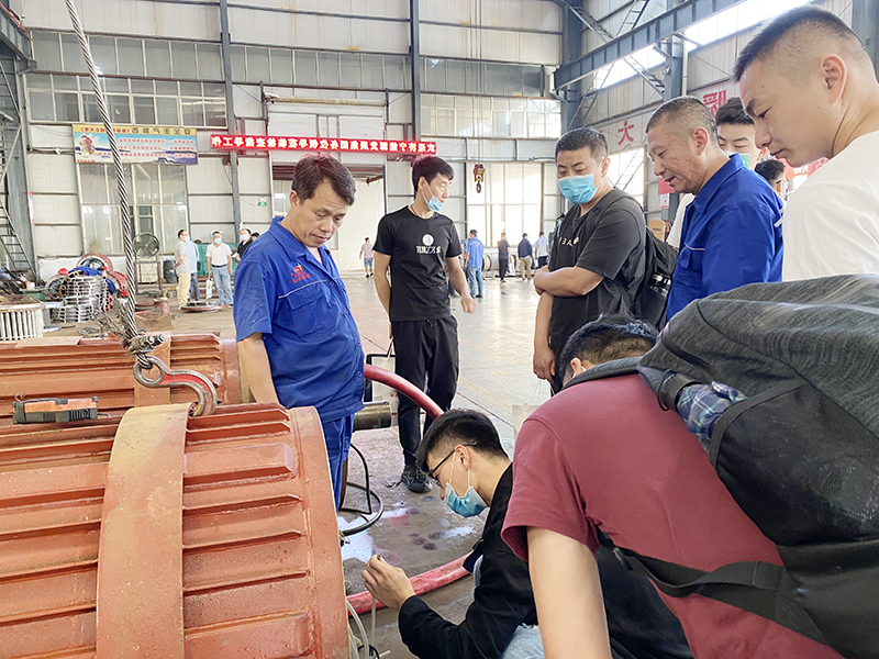 1631587542372007.jpg 致远教育:“多元化”教育模式赢得学员拍手点赞 (1).jpg