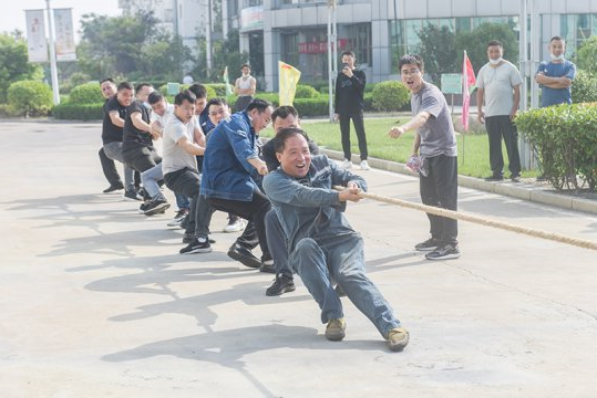 霄云煤矿职工秋季运动会火热开展