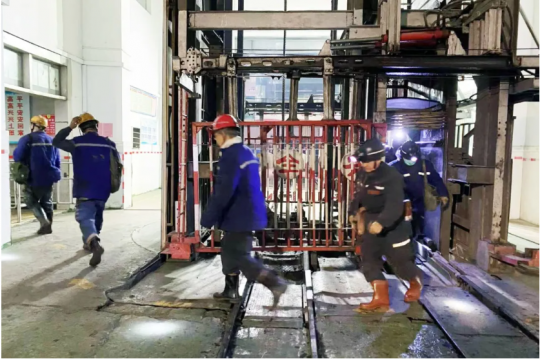 运河煤矿组织开展矿井瓦斯事故应急演练