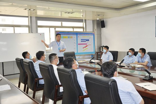 花园煤矿践行“一线工作法”，常态化开展“安全教育课”