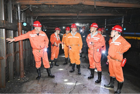 张广宇到朱家峁煤矿检查指导工作