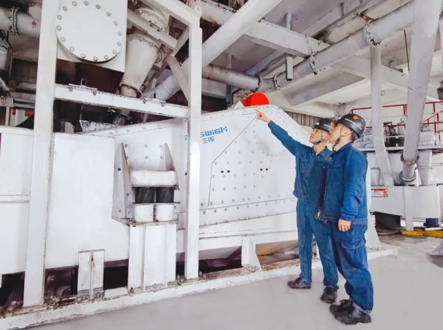 形势任务教育丨一年节省60万元，运河煤矿新型装备上线