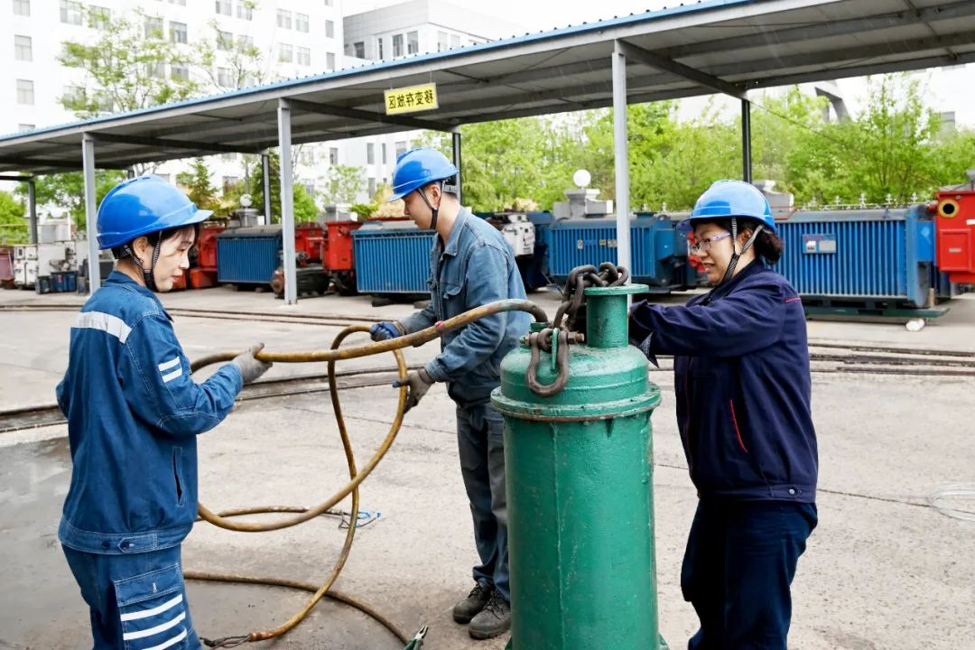 1688435512554776.jpg 640 (5).jpg