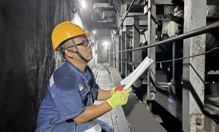 坚守岗位战高温，太平港的夏日“最美身影”