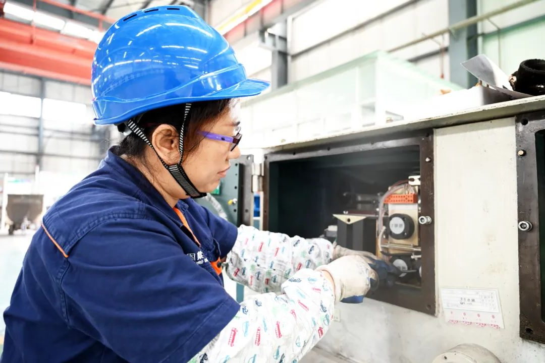 1697592890266495.jpg 640 (1).jpg