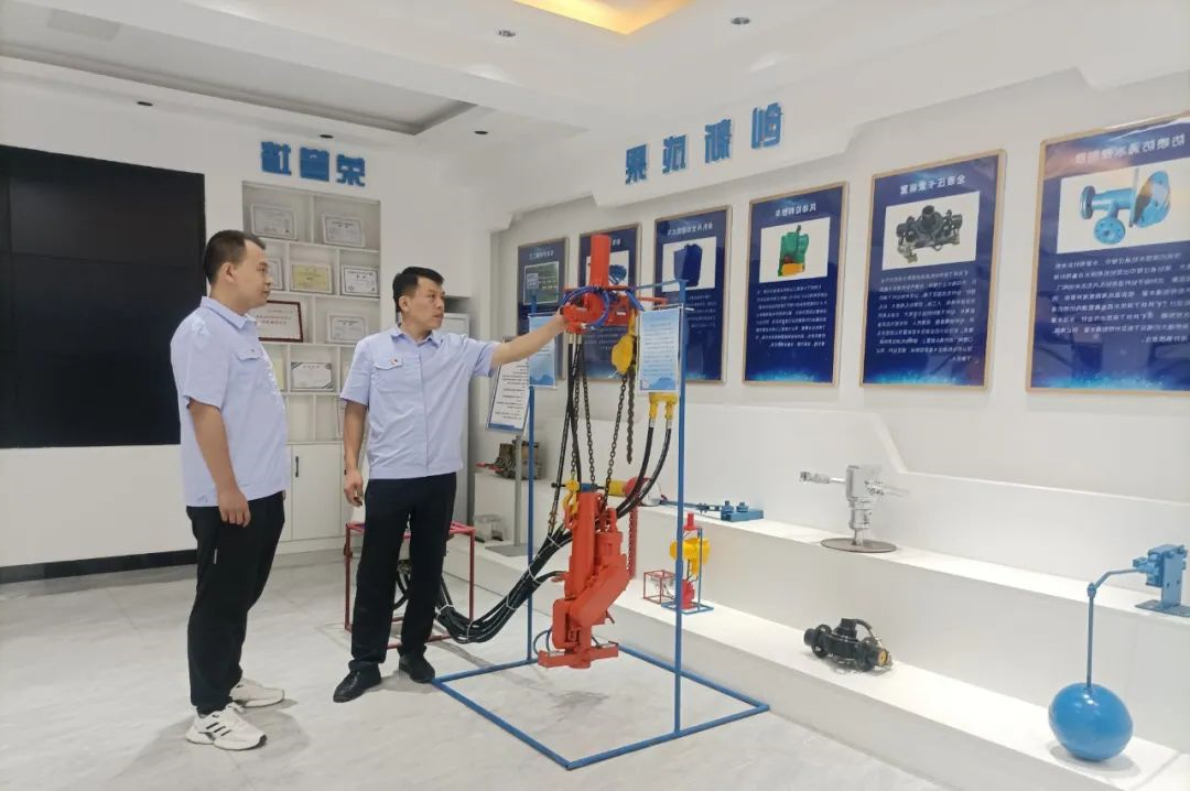 1697792455247561.jpg 640 (1).jpg