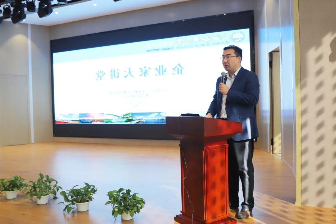 1698213340183745.jpg 640 (5).jpg