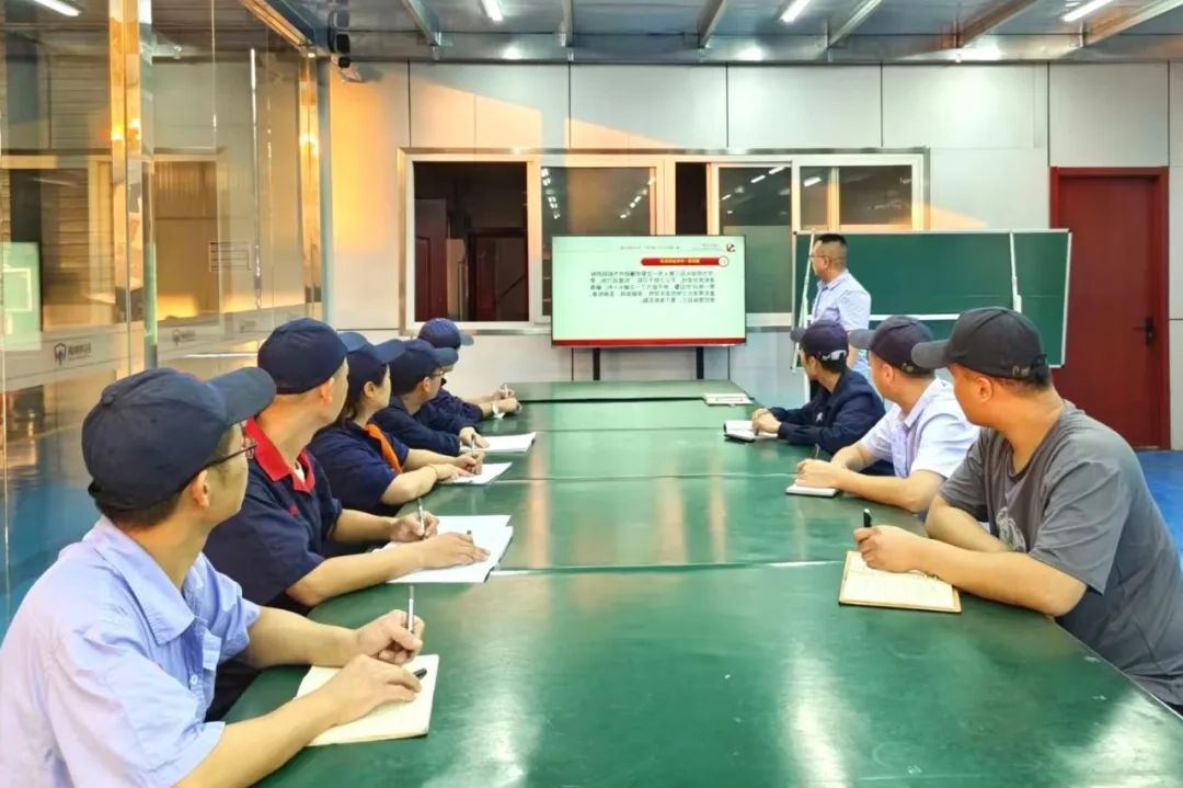 1698978405371450.jpg 640.jpg