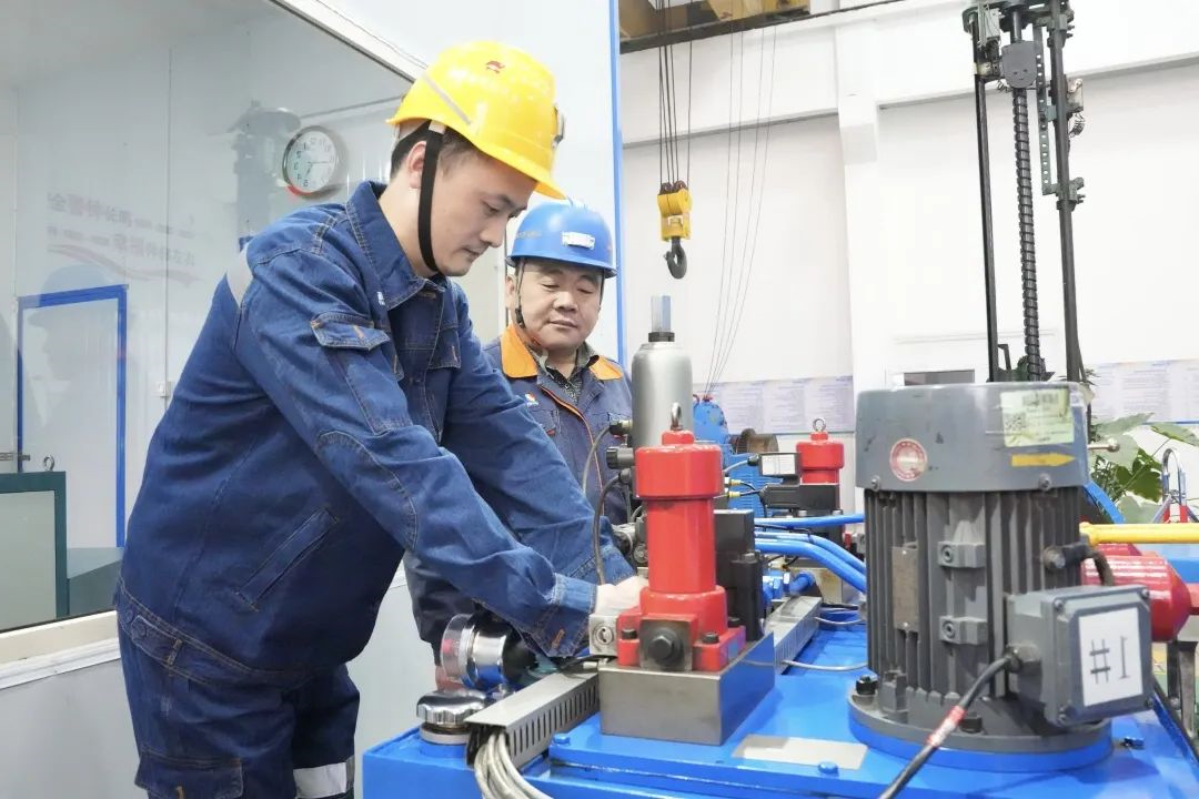 1704072284179915.jpg 640 (12).jpg