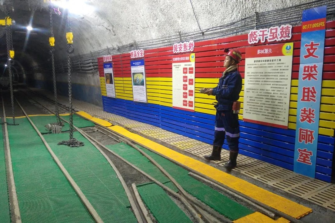 1708920881515606.jpg 640011.jpg