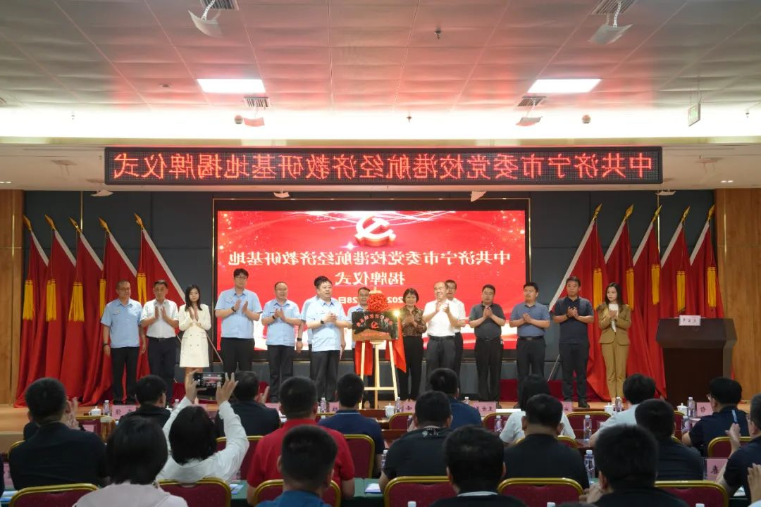 1716962679316929.jpg 0002.jpg