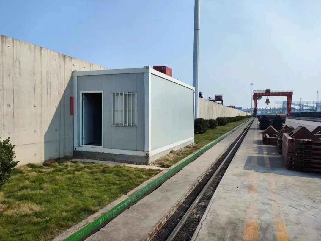 1718604443874233.jpg 640.jpg