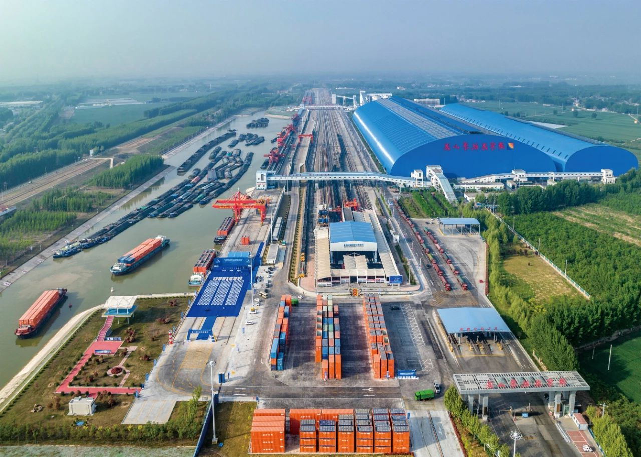 1721784075945408.jpg 1721784118264.jpg