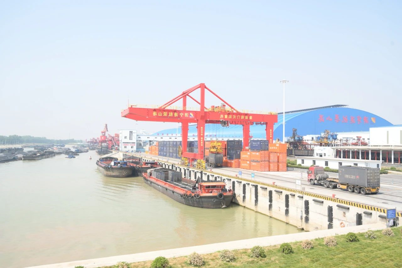 1723596149327041.jpg 1723596146971.jpg