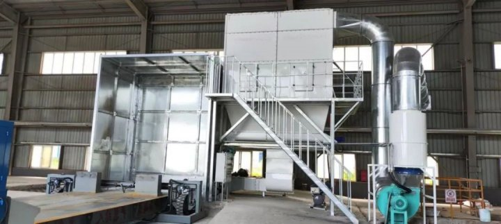 济州粮食产业园环保棚脉冲布袋式除尘器正式投入运行