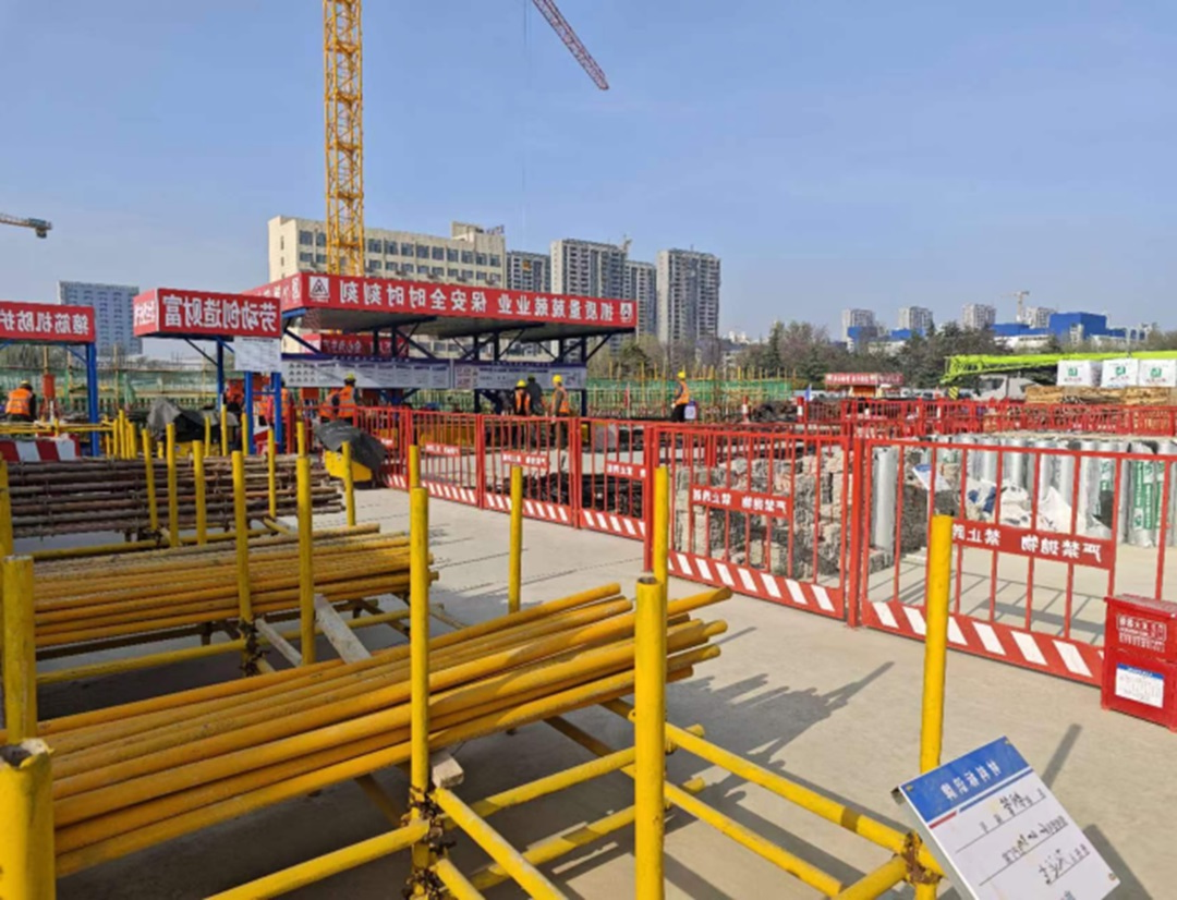 1735799773112390.jpg 002.jpg