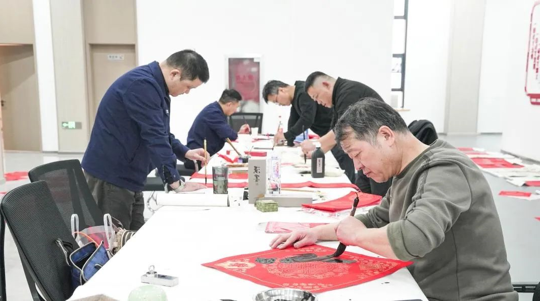 1738410594486388.jpg 640.jpg