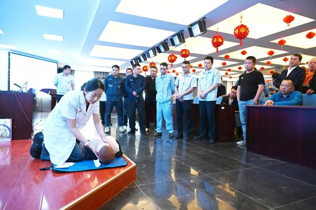 1746596997139147.jpg 004.jpg