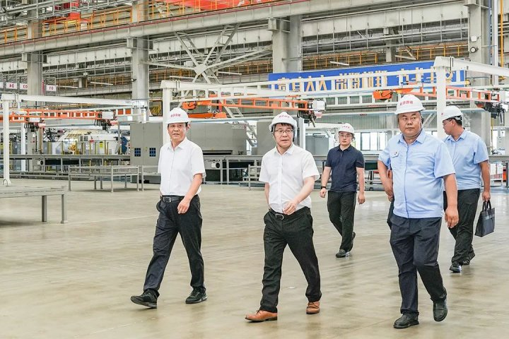 中国进出口银行客人到访济宁能源集团调研交流