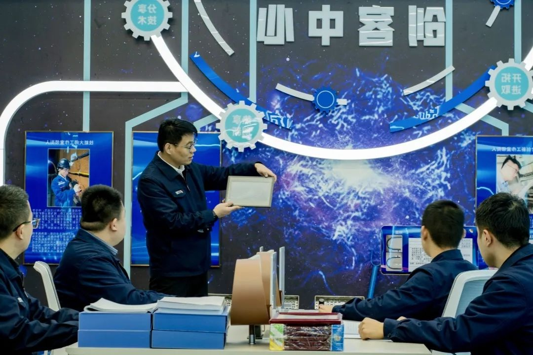 1756196351477824.jpg 08.jpg