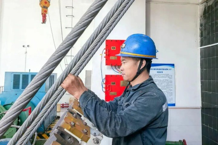 万元现金+电脑！金桥煤矿职工拾金不昧彰显诚信力量